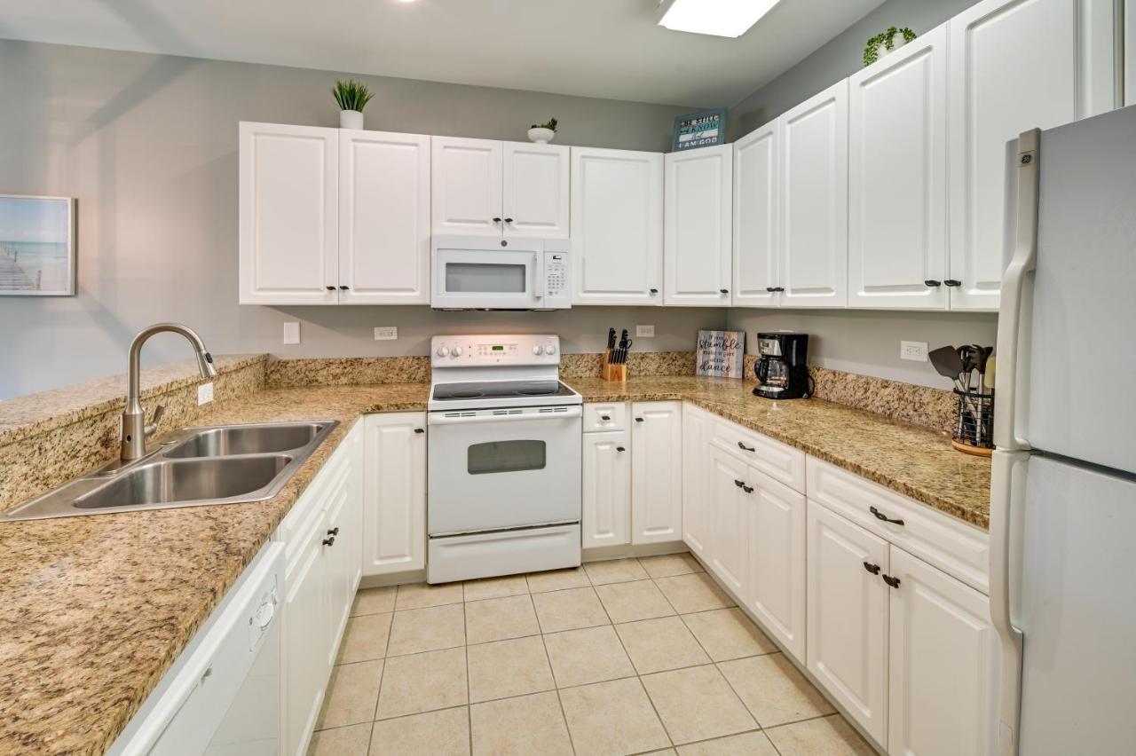 Serene Myrtle Beach Condo With Community Pool! Exterior photo